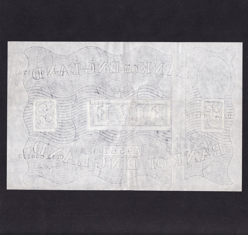 Bank of England (B276) O'Brien, £5, 30th April 1956, last year of white fivers, C75A 089173, centre fold, otherwise EF