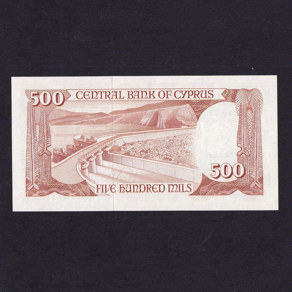 Cyprus (P45a) 500 Mills, 1st June 1982, A117371, UNC