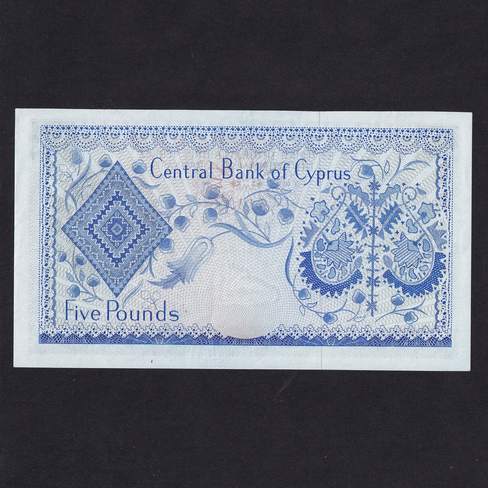 Cyprus (P44e) £5, 1st November 1972, J85 149496, A/UNC