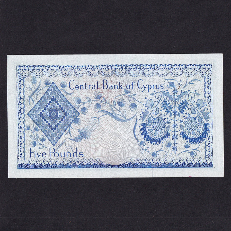 Cyprus (P44c) £5, 1st December 1969, G/63 950853, EF