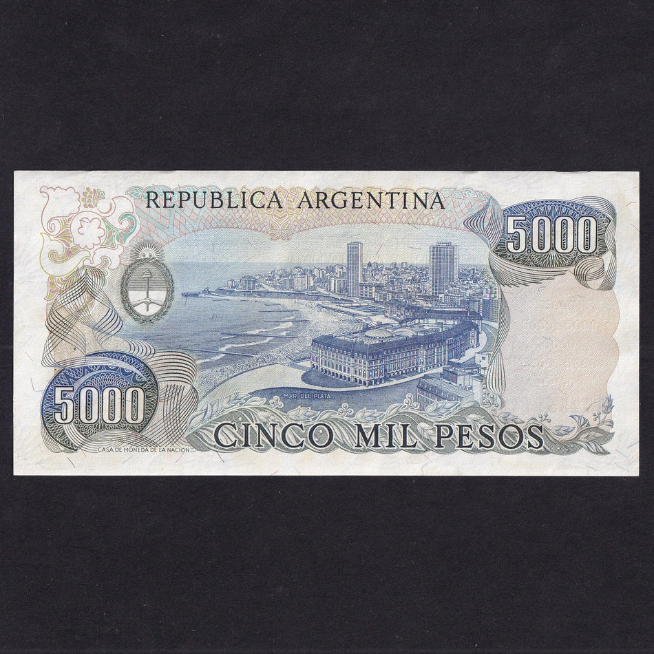 Argentina (P305b) 5000 Pesos, 1983, sunbursts watermark, UNC
