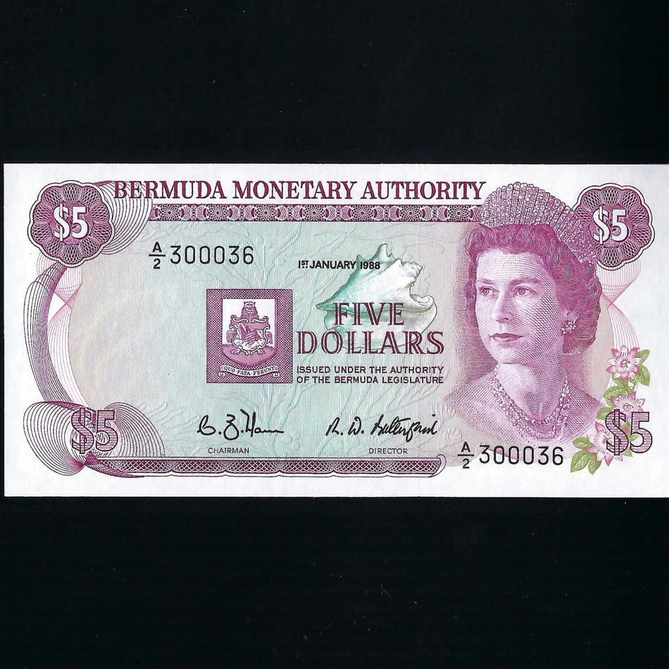 Bermuda (P29d) $5, 1st January 1988, QEII, Monetary Authority, A/2 3000036, signature 7 but note number 36 as series starts on 300000, UNC