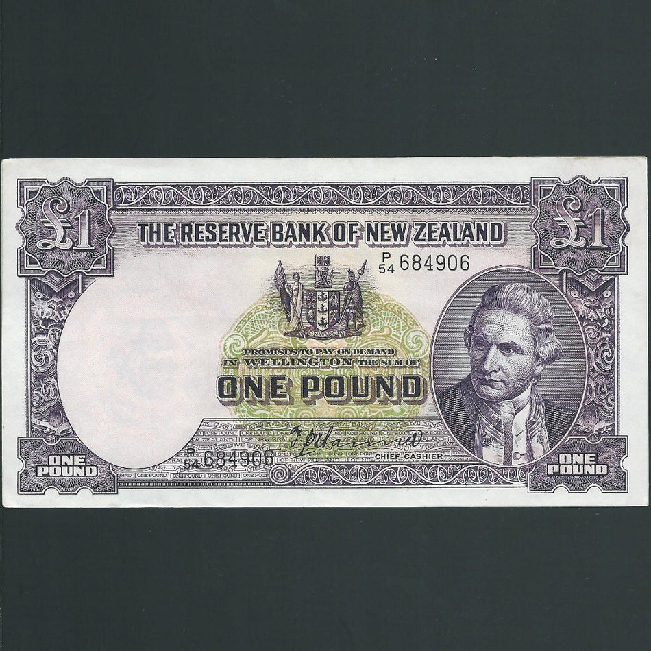 New Zealand (P159a) £1, 1940-55, Hanna signature, P54 684906, EF